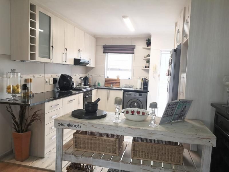 2 Bedroom Property for Sale in West Beach Western Cape